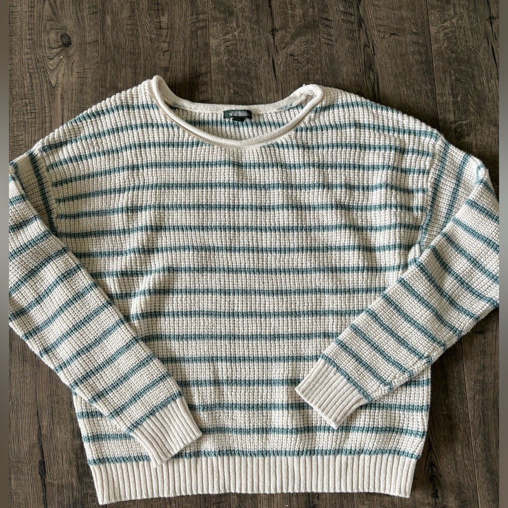 Women’s sweater